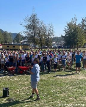 Pomoč pri urejanju športnih igrišč in igrišč pri kamniških šolah in vrtcih (14)